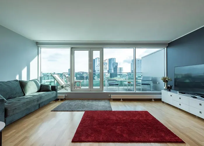 Airhome - Heart Of Center *